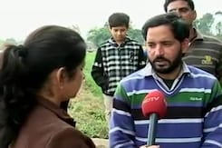 पठानकोट : सच में मजार पर गए थे सवालों में घिरे एसपी सलविंदर? पठानकोट : सच में मजार पर गए थे सवालों में घिरे एसपी सलविंदर?