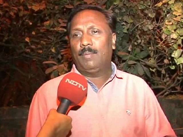 Pranav Dhanawade Coach Mobin Shaikh on Cloud Nine