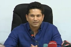 जब एक बार बुरी तरह डर गए थे सचिन तेंदुलकर... जब एक बार बुरी तरह डर गए थे सचिन तेंदुलकर...