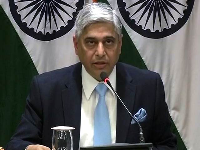 Videos : इंडिया 7 बजे : भारत-पाकिस्तान की बातचीत आपसी सहमति से टली