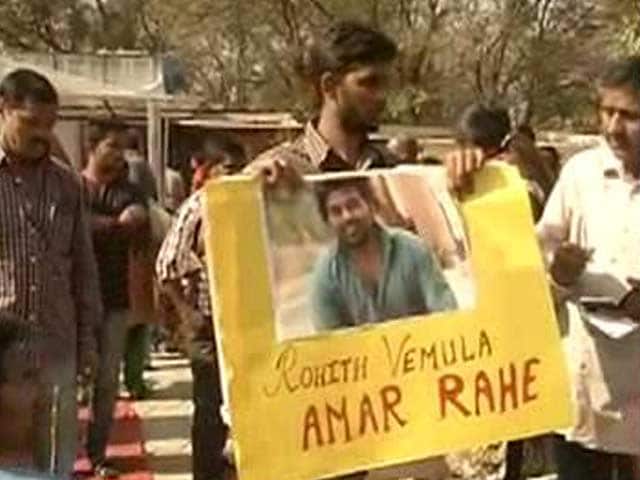Video : Student Suicide After 'Social Boycott' Sparks Rage in Hyderabad University
