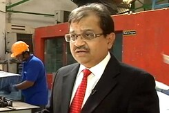 Listing Options for SMEs Listing Options for SMEs