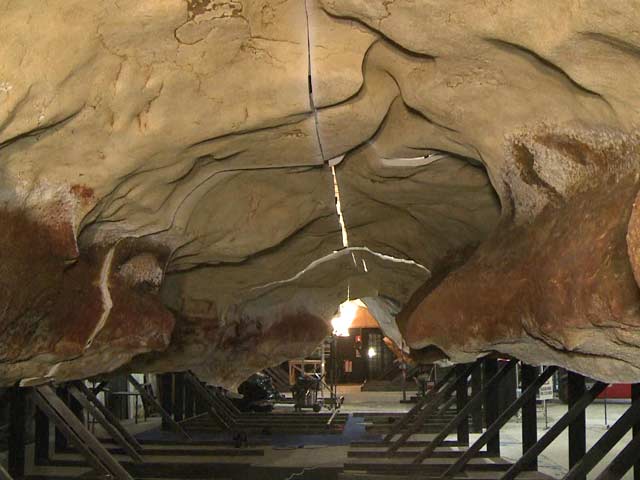 Video : Lascaux Cave Replica Nears Completion