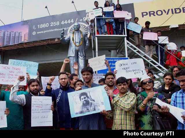 'Go Back' Chants For Officers Sent By Smriti Irani's Ministry