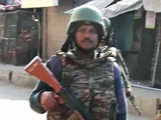 'भारत की सरहदें महफ़ूज़ नहीं'