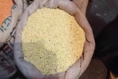 खेसारी दाल पर प्रतिबंध हटाने से पहले डॉक्टरों की ली जाए राय : MCI खेसारी दाल पर प्रतिबंध हटाने से पहले डॉक्टरों की ली जाए राय : MCI