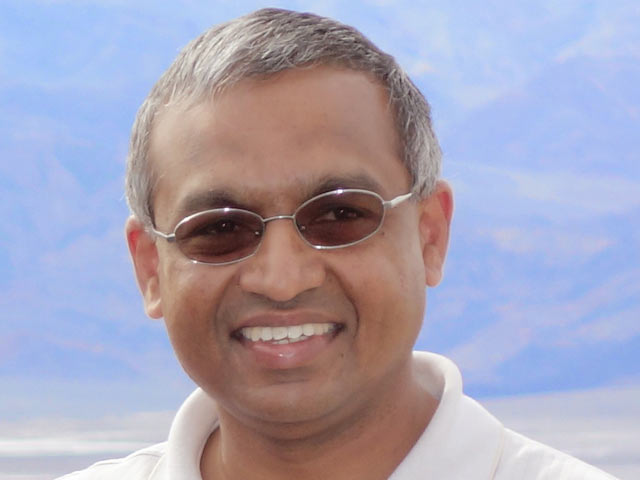 Indian-Origin Technician Cottalango Leon Wins Oscar