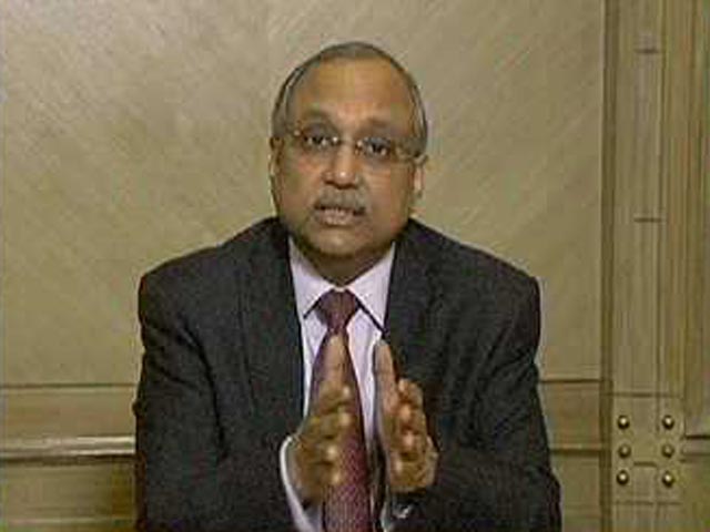 CII Pledges 10,000 Hours for Banega Swachh India