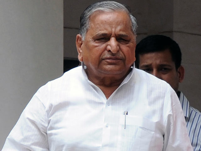 मुलायम सिंह बोले- कार सेवकों पर फ़ायरिंग का फ़ैसला दुखद मगर ज़रूरी था