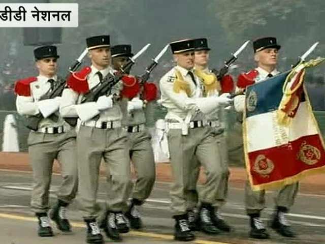 गणतंत्र दिवस परेड में फ्रांस की टुकड़ी ने किया मार्च