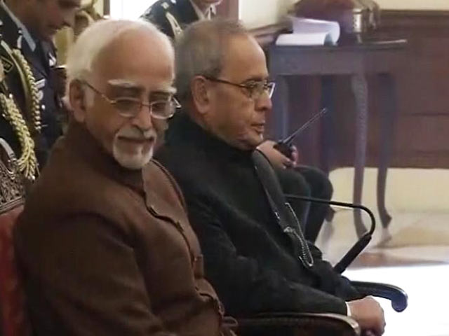 राजीव गांधी के इन दो फैसलों को 'भारी गलती' मानते हैं राष्ट्रपति