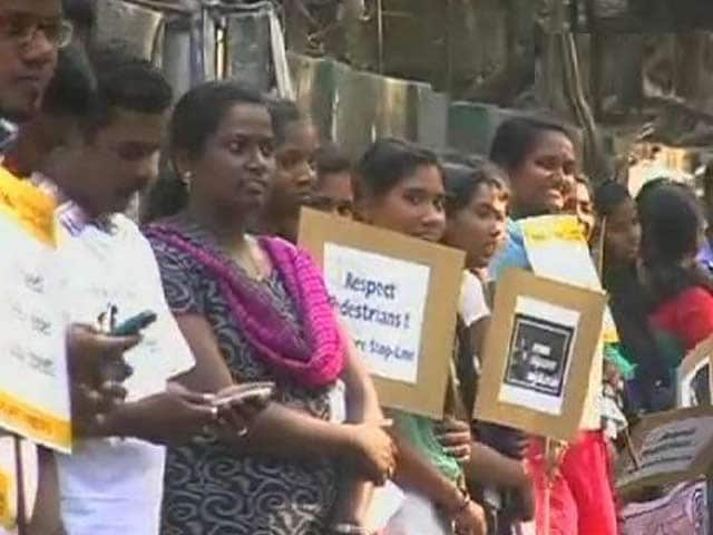 Video : Bangalore, Chennai Support the Cause of Road Safety