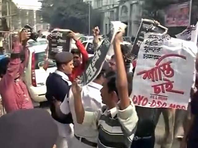 कामदुनी गैंगरेप-मर्डर केस : तीन दोषियों को फांसी, तीन को उम्रकैद की सजा कामदुनी गैंगरेप-मर्डर केस : तीन दोषियों को फांसी, तीन को उम्रकैद की सजा