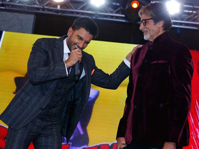 Videos : रणवीर ने बताया, अमिताभ बच्चन के फैन होने का मतलब क्या है