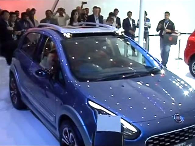 Fiat Pulls Curtains Off New Punto Pure, Linea 125S And Avventura Urban Cross