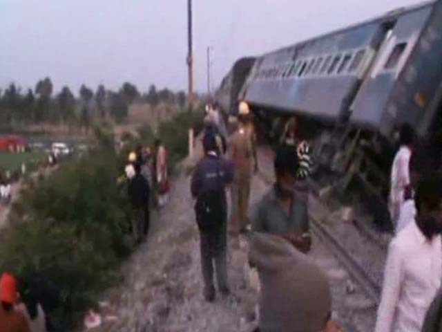 4 Coaches Of Island Express Derail In Tamil Nadu's Vellore District