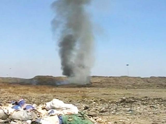 #MumbaiMess: Toxic Mountains, Ticking Bombs?