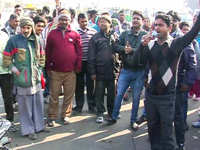 दिल्‍ली हाईकोर्ट की फटकार के बाद काम पर लौटे एमसीडी के हड़ताली डॉक्टर