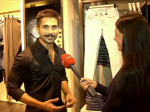 Video : Shahid on the 'Coolest Thing' About <I>Rangoon</i>
