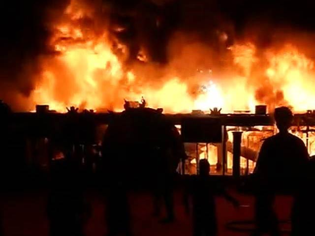 Fire Stops 'Make In India' Show, Chief Minister Fadnavis Orders Probe