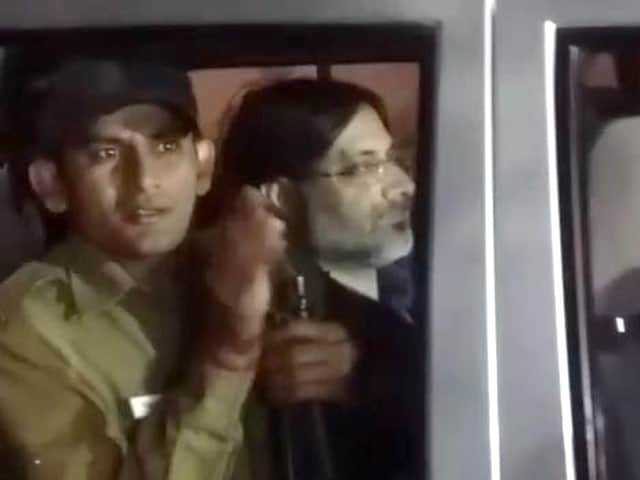 Video : Ex-DU Teacher SAR Geelani Arrested For Sedition Over Afzal Guru Event