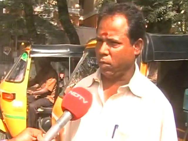 Chennai Auto Driver Saved Passenger's Life, Then Paid His Medical Bills
