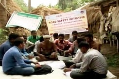 On The Path To Make Roads Safer In Odisha Are A Group Of Volunteers On The Path To Make Roads Safer In Odisha Are A Group Of Volunteers