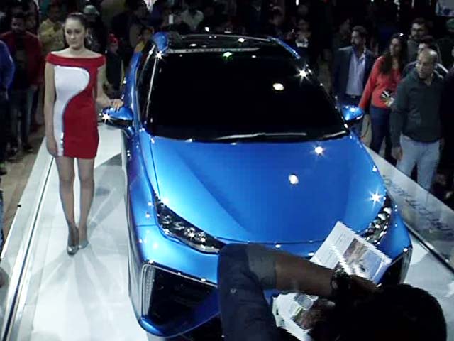 Gadget Guru at Auto Expo 2016