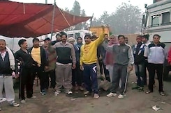 दिल्ली तक पहुंची जाट आंदोलन की आंच, नेताओं की नींद उड़ी दिल्ली तक पहुंची जाट आंदोलन की आंच, नेताओं की नींद उड़ी