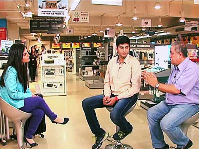 Enter the Virtual Reality World