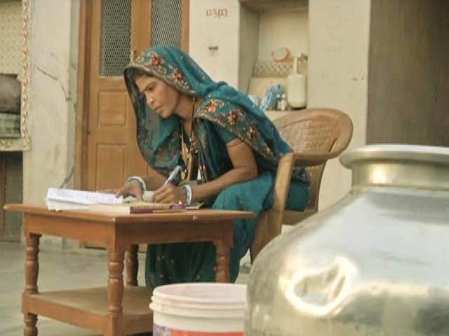 Linking Education With Democracy