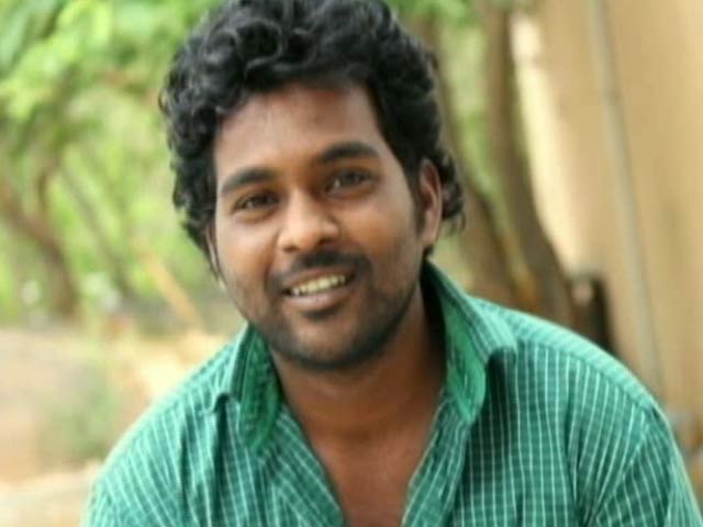 प्राइम टाइम इंट्रो : स्मृति ईरानी का भाषण चर्चा में, पर उठ रहे सवाल