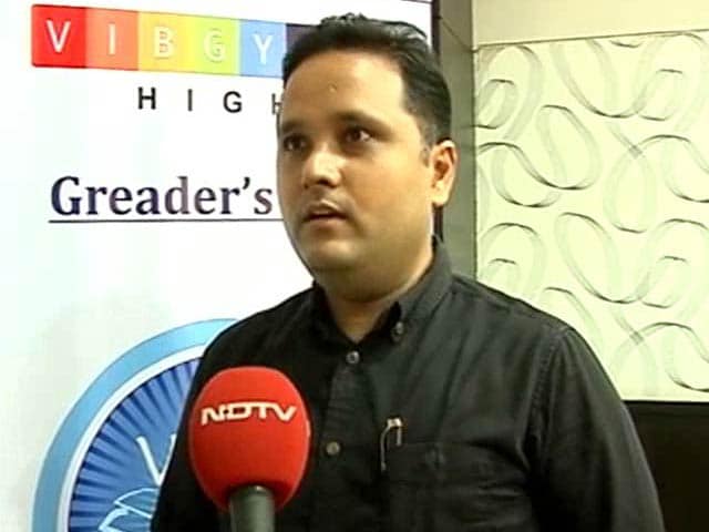 Video : 'Debate In Country Hijacked By Two Extremist Views,' Says Author Amish Tripathi