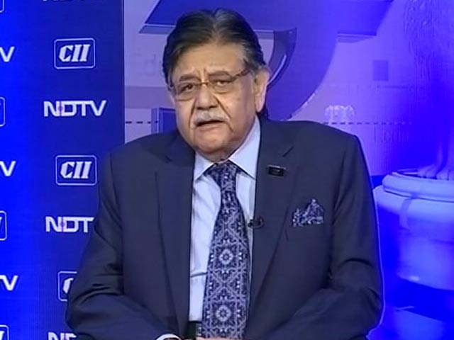 Jaitley Sticking to Fiscal Consolidation Sends Out a Strong Message: CII