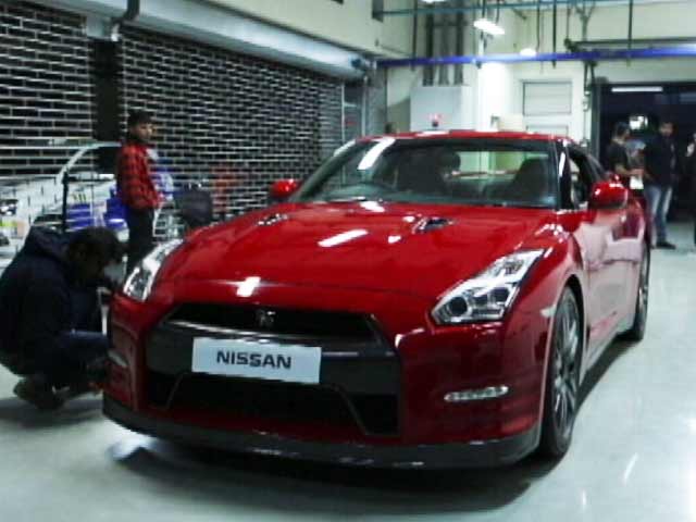 Nissan GT-R Review