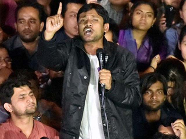 जेएनयू पहुंचे कन्हैया कुमार ने किया छात्रों को संबोधित