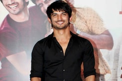 Sushant Singh Rajput Juggles Dhoni Biopic, <i>Raabta</i> Sushant Singh Rajput Juggles Dhoni Biopic, <i>Raabta</i>