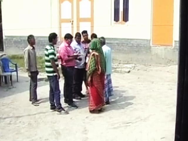 Videos : असम में अवैध प्रवासी चुनावी मुद्दा बना