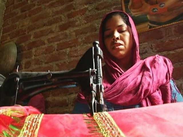Home-Based Workers Await Recognition