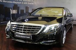 CNB Bazaar Buzz: Maybach S600 Guard, Honda Amaze Facelift, New Electric Scooter S340 CNB Bazaar Buzz: Maybach S600 Guard, Honda Amaze Facelift, New Electric Scooter S340