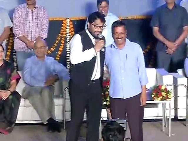 When BJP's Babul Supriyo Sang Hum Tum For Arvind Kejriwal