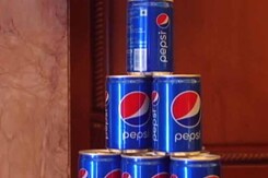 Pepsi Banks on Mini Cans and Emojis for Growth Pepsi Banks on Mini Cans and Emojis for Growth