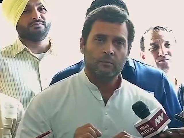 उत्तराखंड की सियासत पर तू-तू, मैं-मैं