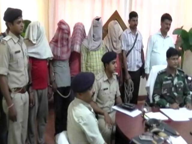 ‘गोरक्षा’ संगठन से जुड़ते लातेहार के मवेशी कारोबारी की हत्या के तार