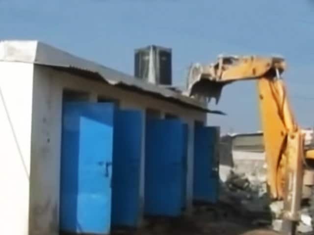 Video : Government vs Builder: Bengaluru's Ejipura Residents Pay the Price