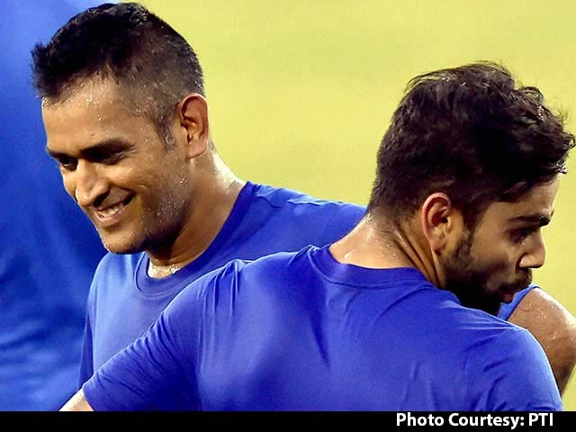 Video : This is How Mahendra Singh Dhoni Keeps Cool Under Pressure