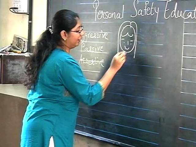 Hindi School Choti Ladkiyon Ka Sex - How This Mumbai-Based NGO Is Protecting Children From Sex Offenders