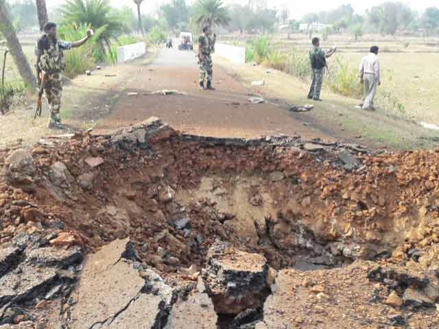 छत्तीसगढ़ में नक्सली हमला, 7 CRPF जवान मारे गए