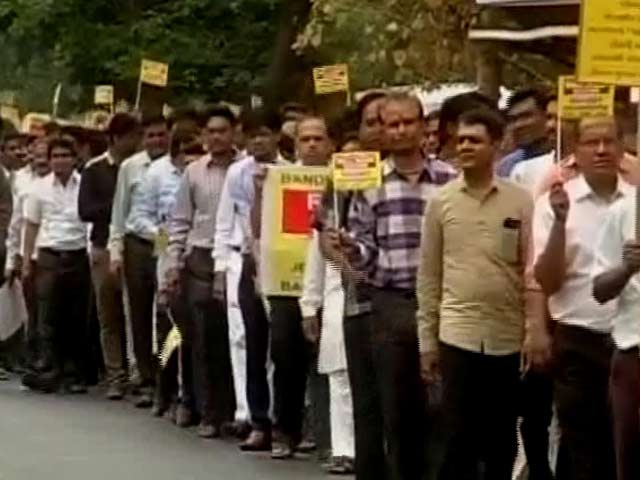 कब खत्म होगी जौहरियों की हड़ताल?