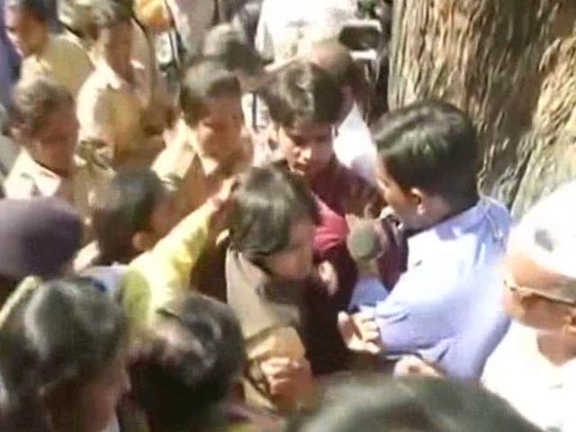 Video : Villagers Stop Women Activists At Shani Temple Despite Court Orders